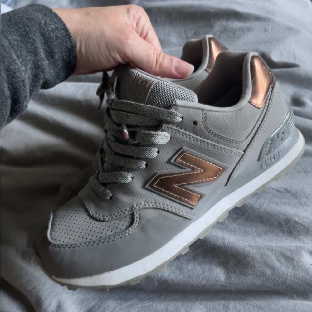New Balance size 7